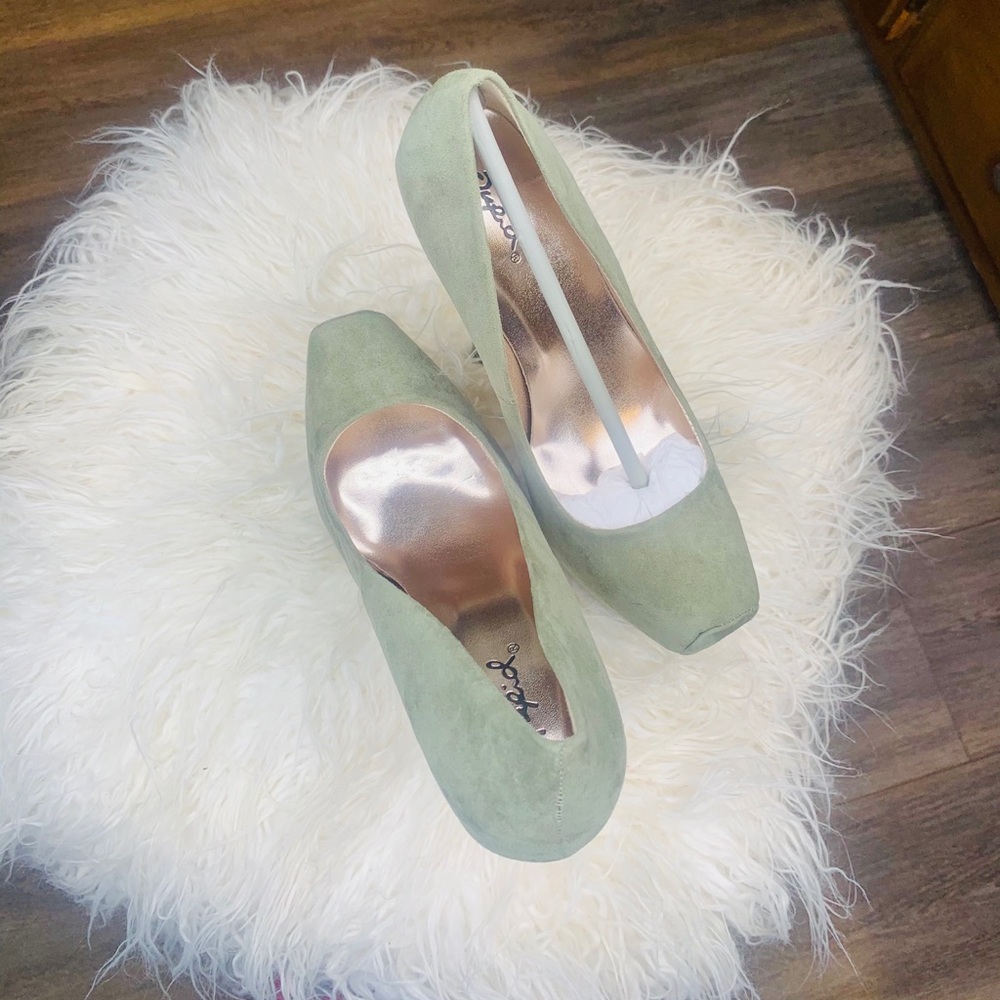 Platform Pump - image 5